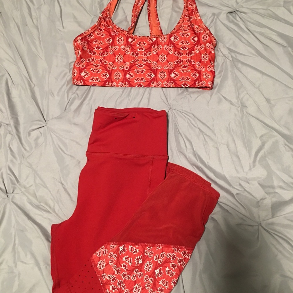 Leggings and sports bra set
